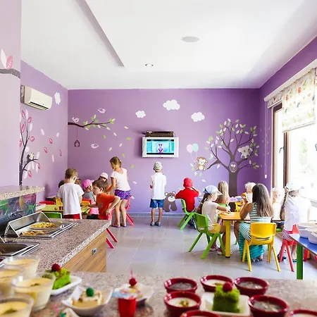 Club Turan World - Kids Concept Сиде